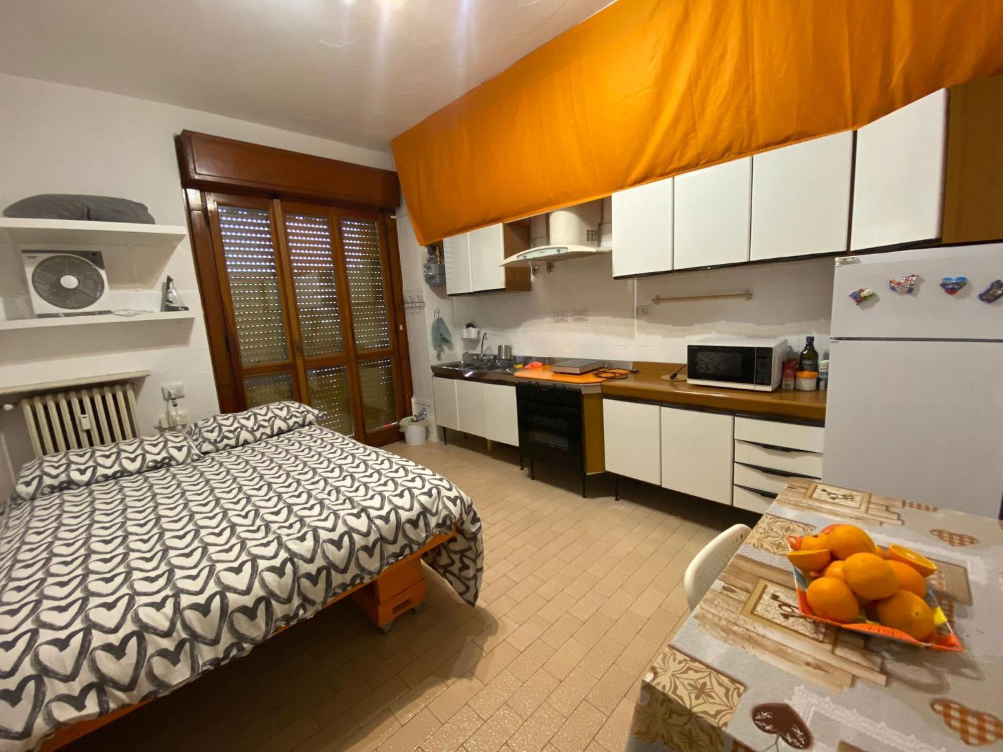 I Feel Orange Hotel เลนญาโน ภายนอก รูปภาพ